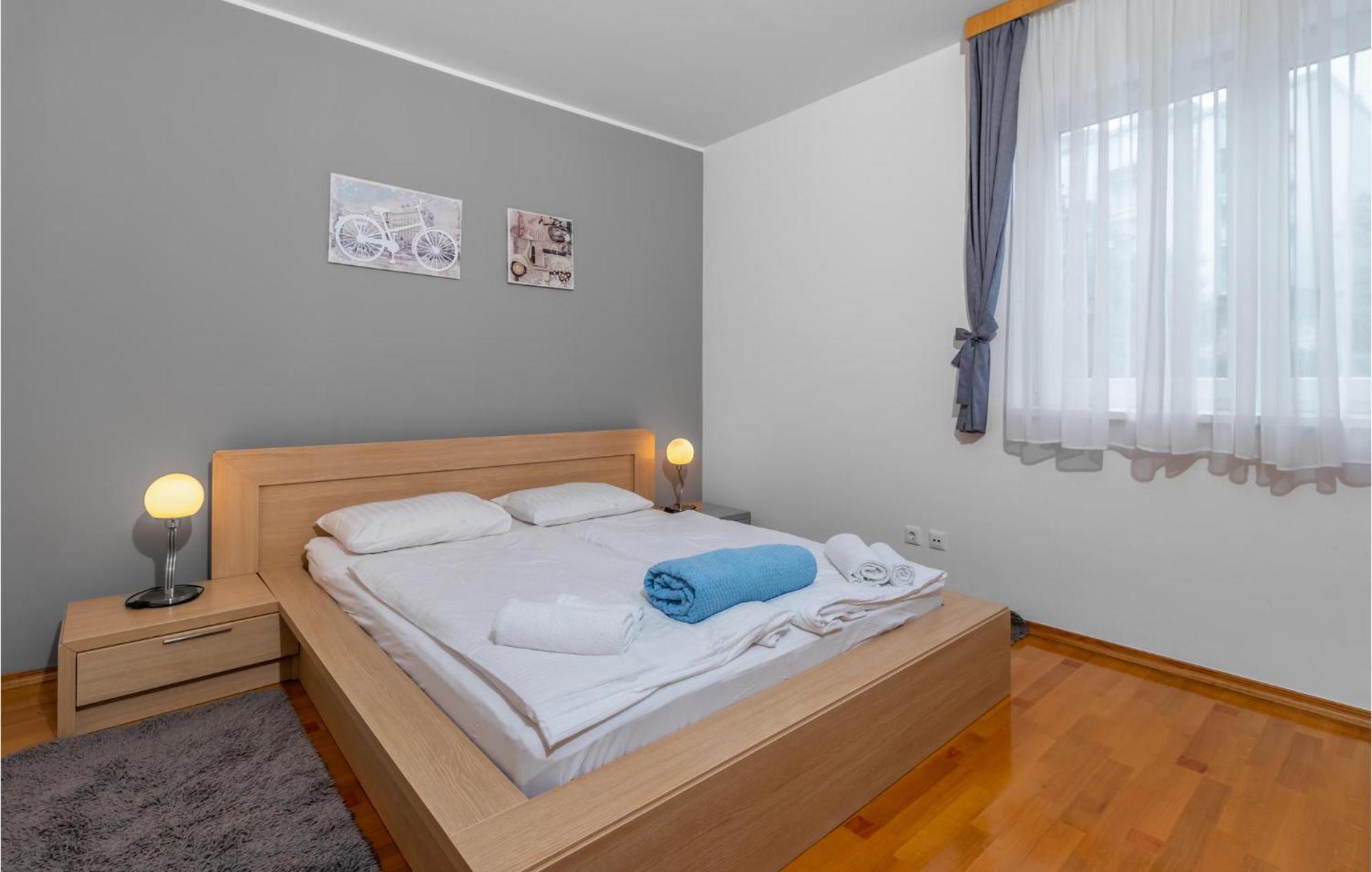 Lovely Apartment In Selce With House Sea View Zewnętrze zdjęcie