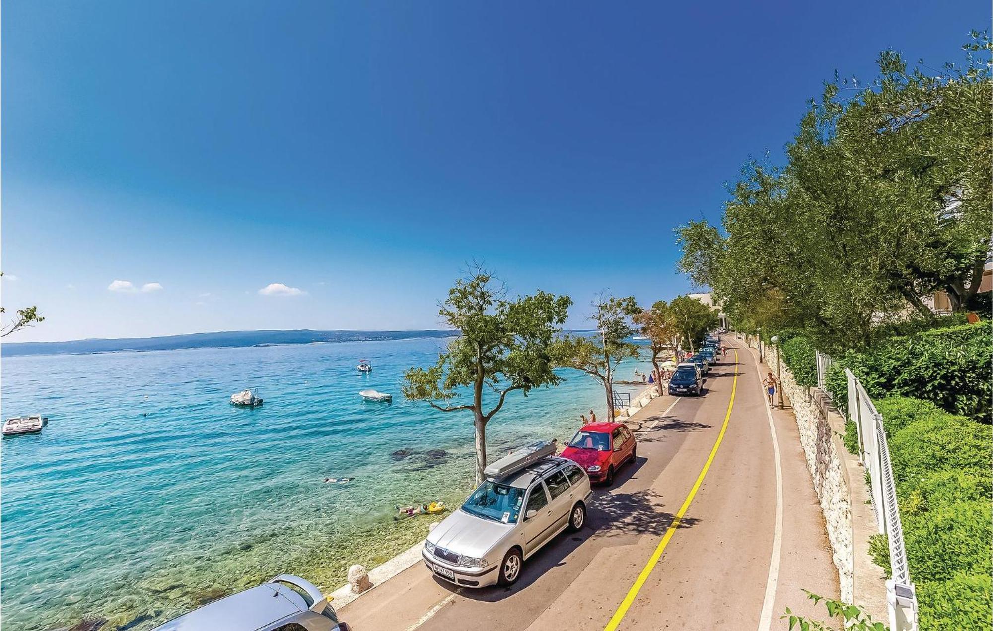 Lovely Apartment In Selce With House Sea View Zewnętrze zdjęcie
